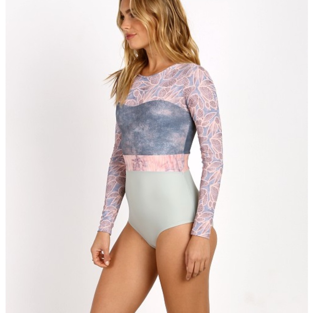 SEEA: The Hermosa Nopal Surf Suit ☀️🌵💕 Large